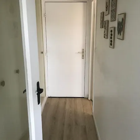 Spacieux Bord De Apartment